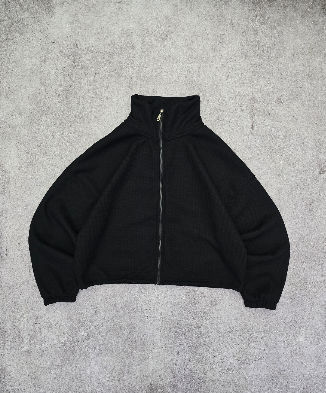 CAMPERA POLAR CROP NEGRO